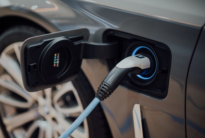 How Electric Cars Can Save You Money